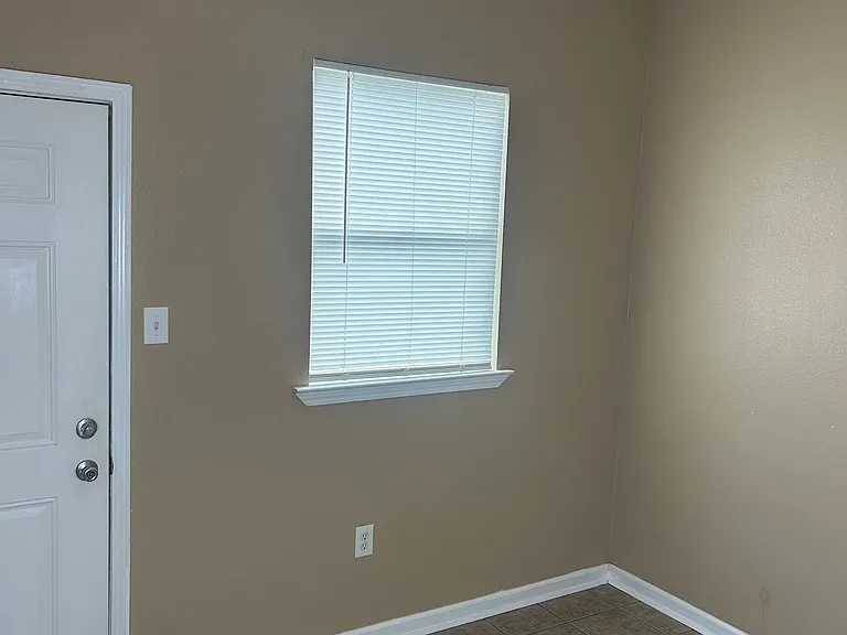 1904 Desire St #1904 — Photo 12