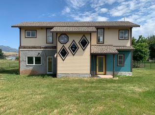 411 E Garland St, La Veta, CO 81055