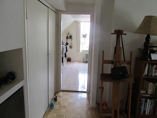 Rented by Windsor Homes Realty Corp | media 38