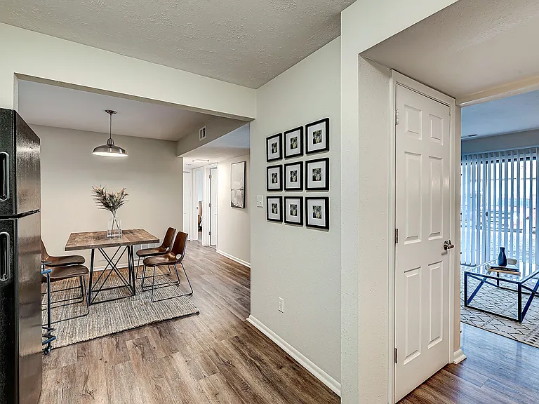 Estates of Creekside Apartments — Photo 20