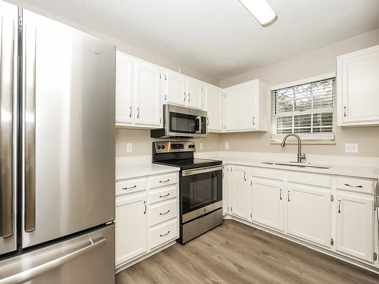903 Retriever Pl — Photo 9