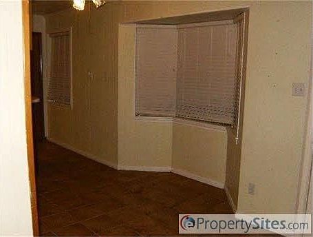 5th image of 16306 Green Shade Dr
