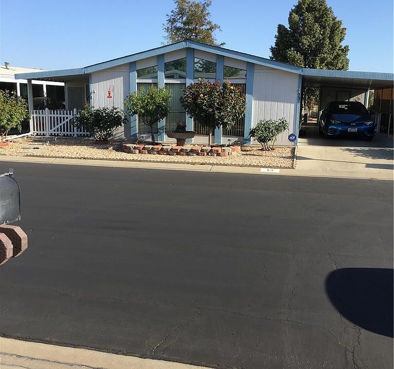 1st image of 1250 N Kirby St Spc 73