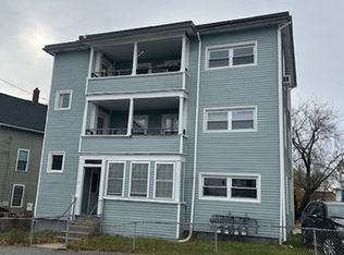 31 Goddard St, Webster, MA 01570