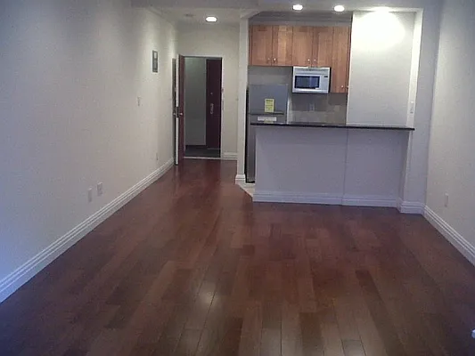 Rented by CNYC Apartments | media 48