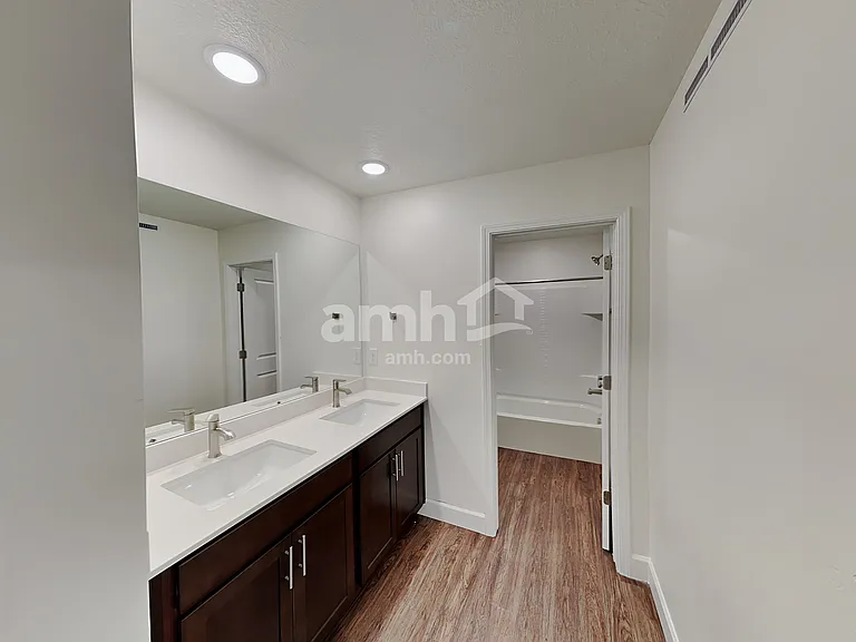 194 N Dry Creek Rd — Photo 14