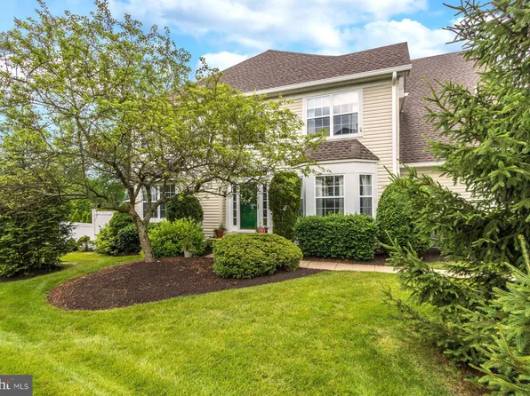 611 Weymouth Ct, New Hope, PA 18938