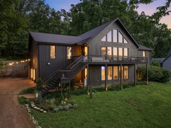 5937 Woodland Hills Dr, Nashville, TN 37211