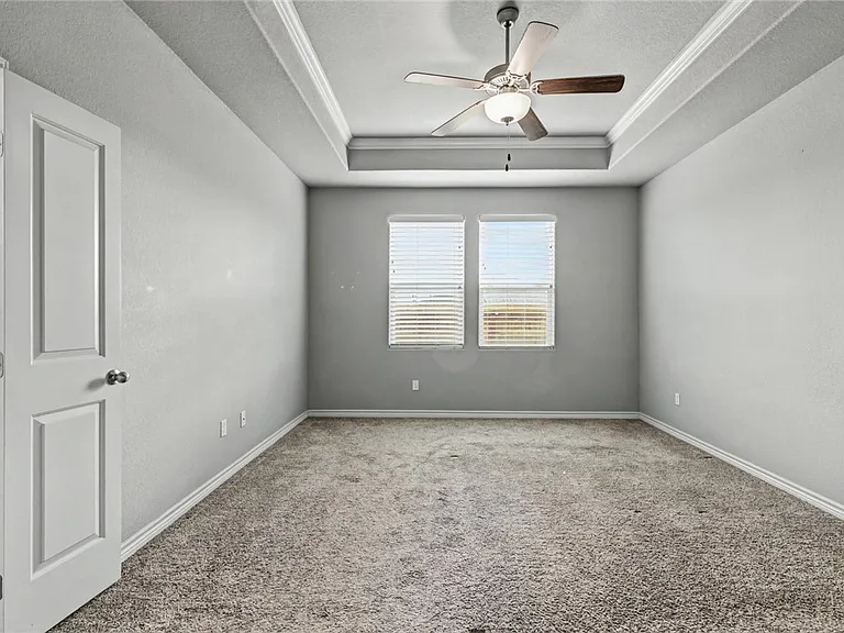 9609 Sedalia Trl — Photo 20