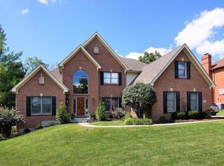 5130 Wesselman Woods Dr, Cleves, OH 45002