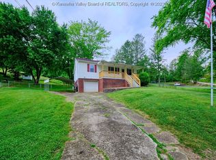 4427 Liberty Ln, Charleston, WV 25313