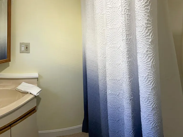 28 Byrnes St #1 — Photo 10