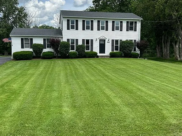 1288 Monroe Orleans County Line Rd, Kendall, NY 14476