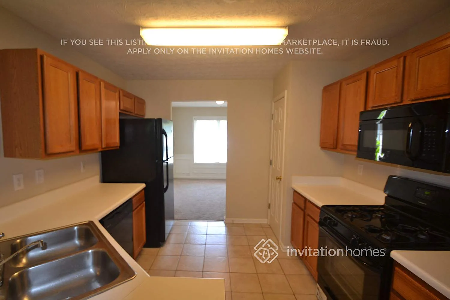 2546 Rainshower Dr Decatur, GA 30034 — Photo 4
