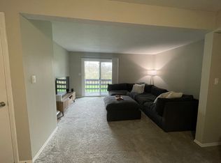109 Cool Creek Blvd APT 6, Carmel, IN 46032