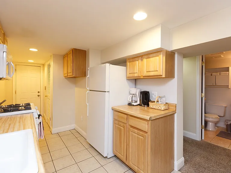 435 Manor Pl NW — Photo 14