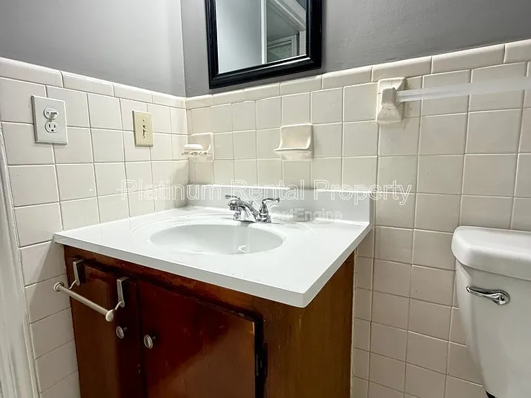 1502 Waverly Way #C3 — Photo 10