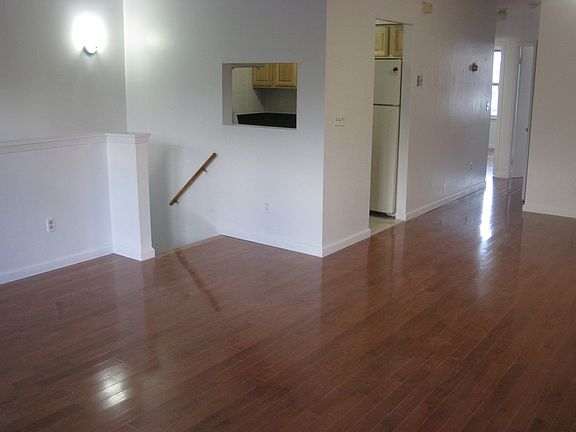 5th image of 1067 Dekalb Ave #2
