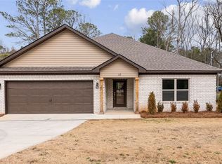 112 Morris Ave, Opelika, AL 36801
