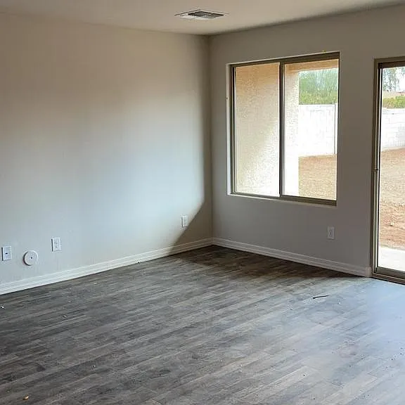 825 N Country Village Ln — Photo 3