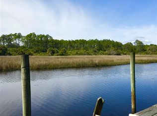 19 Southside Dr, Crawfordville, FL 32327