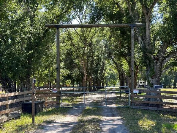 3860 Sunset Dr #3, Zolfo Springs, FL 33890