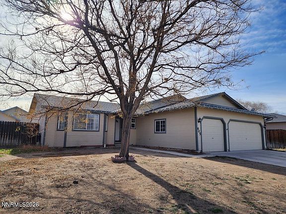 3rd image of 605 Nader Way