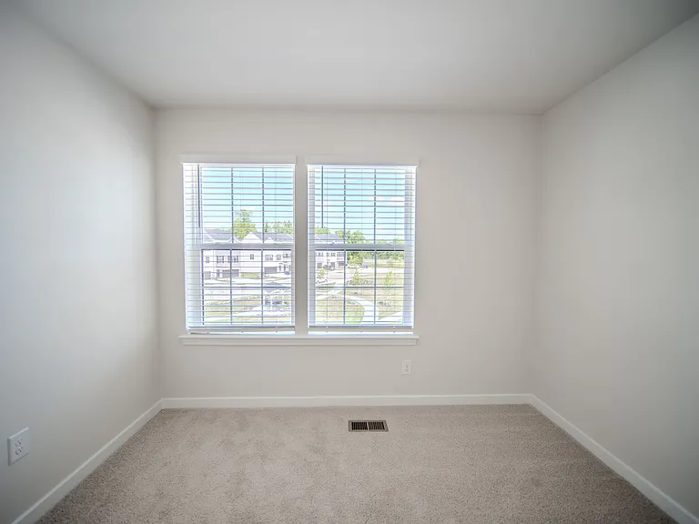442 Whirl Ln — Photo 30