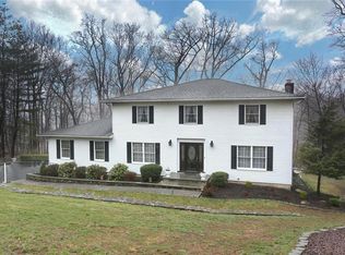 20 Sandusky Rd, New City, NY 10956