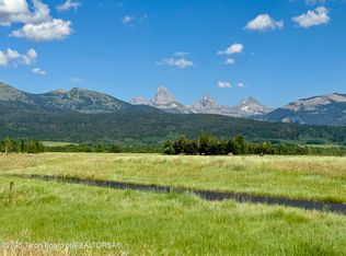 2410 Snow Crest Ranch Dr, Driggs, ID 83422