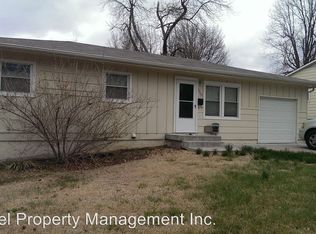 6302 E 150th St, Grandview, MO 64030