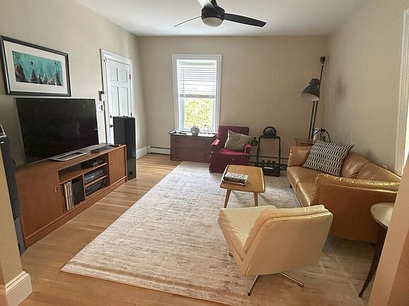 3rd image of 22 Pallas St #3