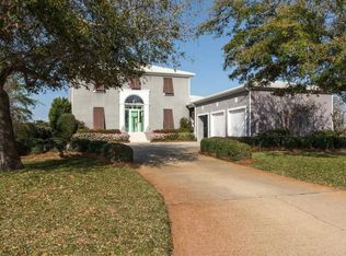 578 Windrose Cir, Perdido Key, FL 32507