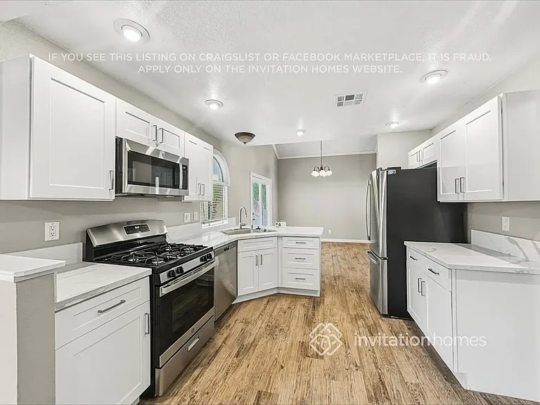 760 Charwood Cir — Photo 12