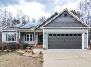 290 Silver Creek Dr, Clayton, NC 27520
