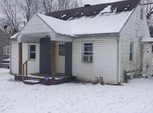 1205 S 25th St, Mount Vernon, IL 62864