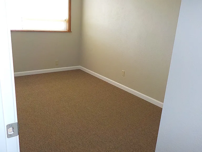 30417 Driftwood Dr — Photo 3