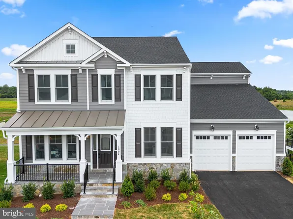 1004 Kalaris Pl SE, Leesburg, VA 20175