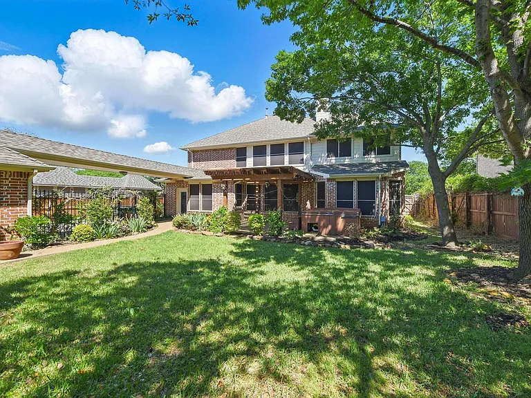 1805 Southwicke Dr — Photo 34