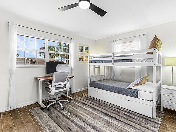 5th image of 5816 SW 1st Pl