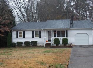 1555 Rock Springs Rd, Buford, GA 30519