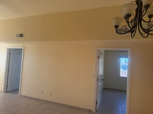 1101 Bayshore #3 Photo 1
