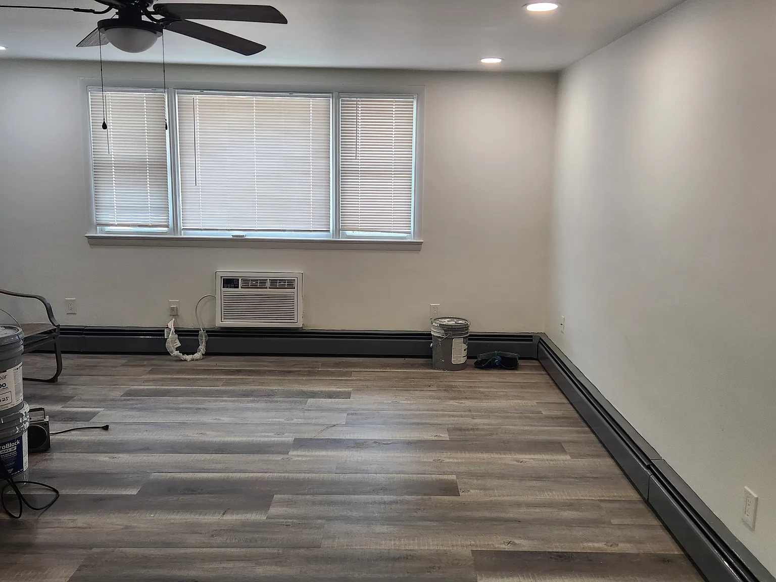 3 bed, 1400 sqft, $2,195 — Photo 3