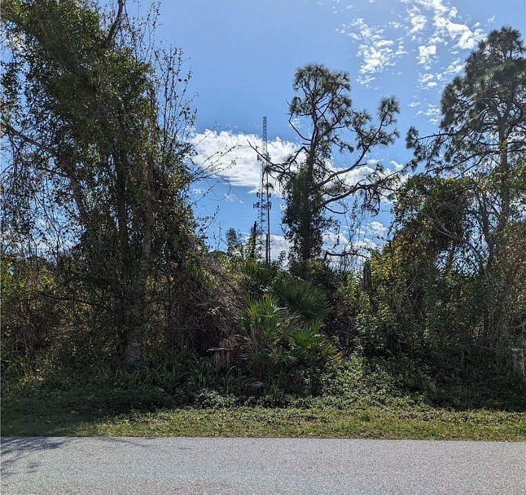 2nd image of 8319 Osprey Rd