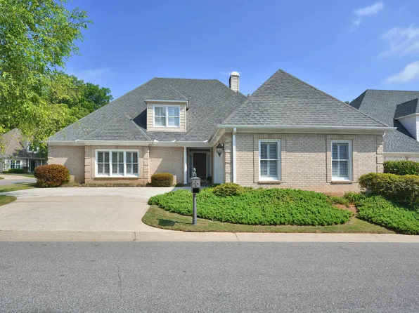 1033 Linkside Dr, Birmingham, AL 35242