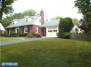 209 Wentworth Rd, Wayne, PA 19087