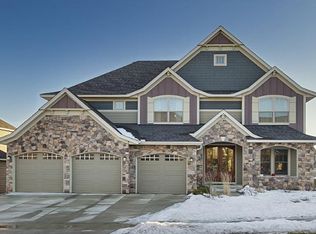 15725 56th Ave N, Plymouth, MN 55446