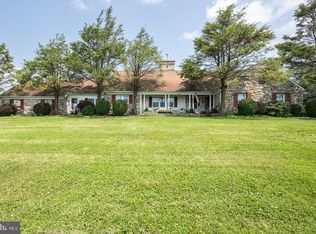 1715 Walnut Rd, Honey Brook, PA 19344