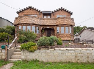 755 Newton St, Monterey, CA