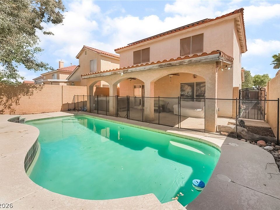 1st image of 7527 Jacaranda Leaf St